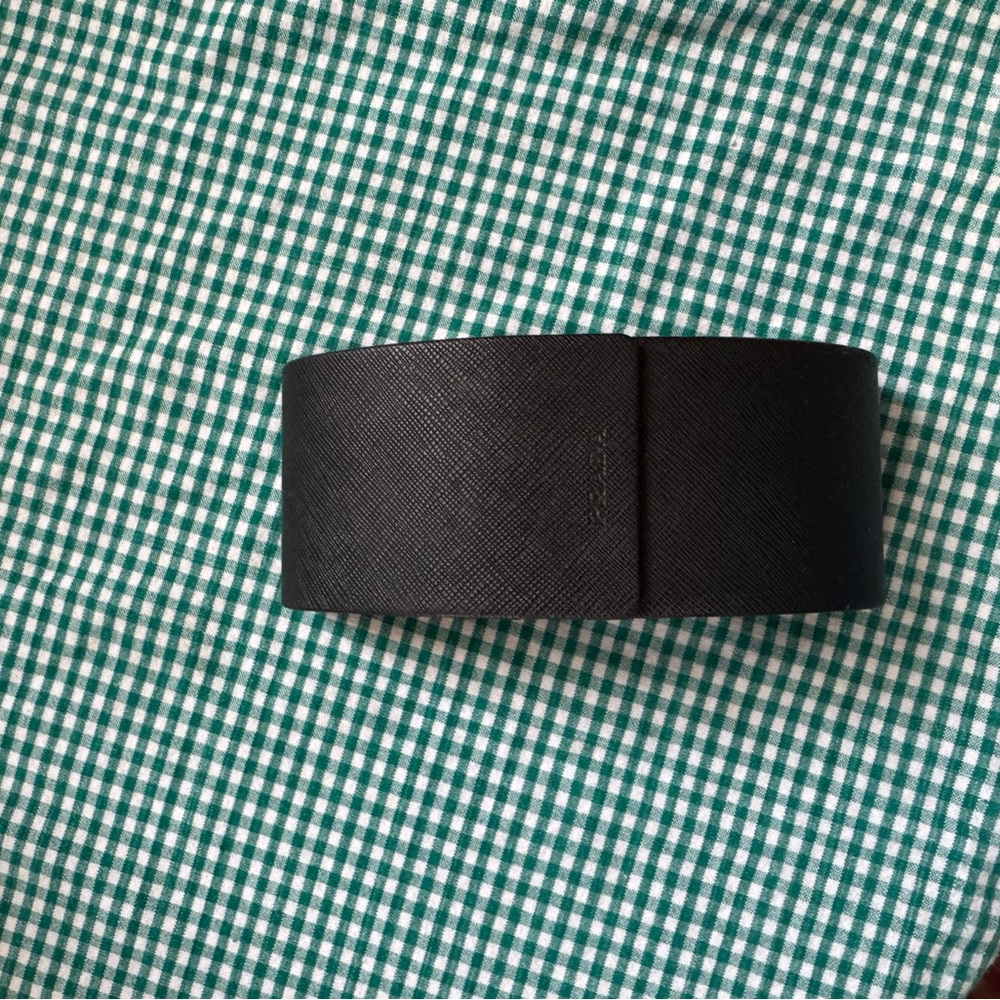 Prada Black Oversized Cat-Eye Glasses - Picture 4 of 9